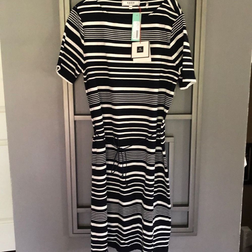 NWT SADE New York Navy and white striped knit  Chenin￼￼ 14 classy classic